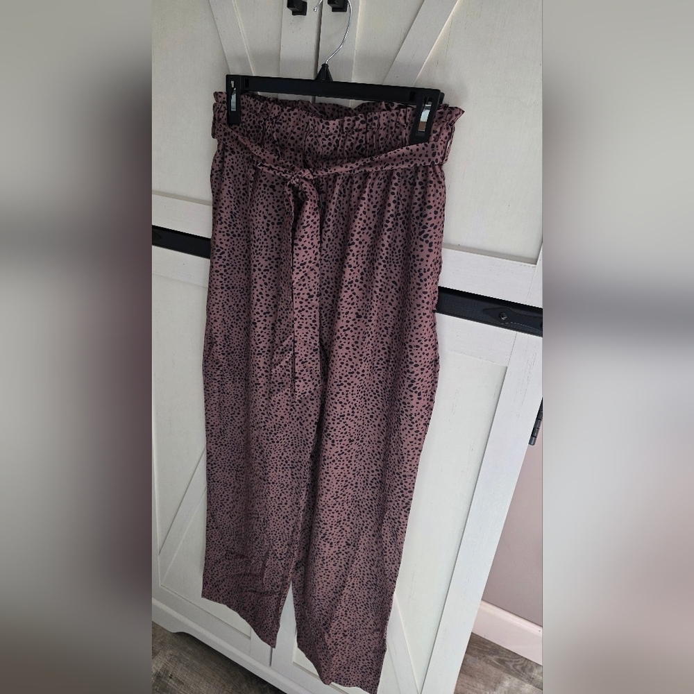 Black Top and Purple Patterned Pants Set - Picture 2 of 4